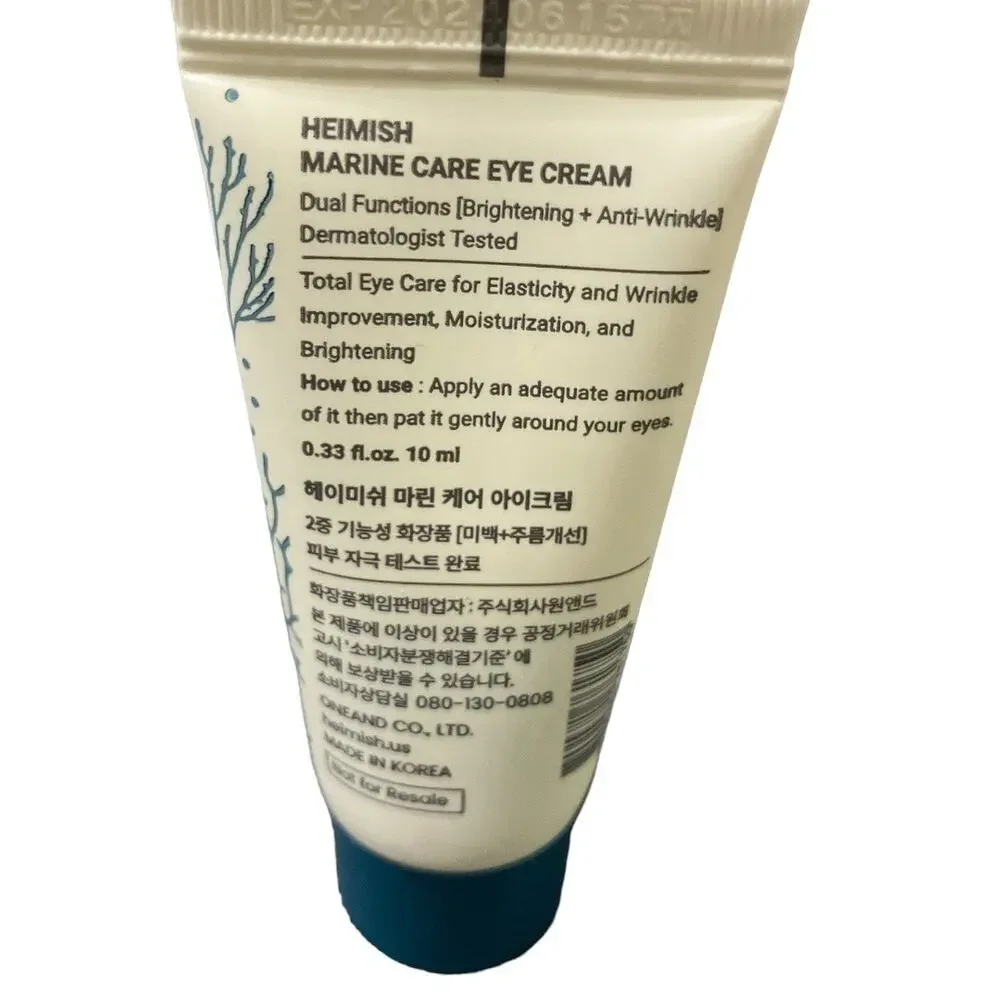 Ipsy Makeup Bag with Moisturizer, Eye Cream, Powder Samples